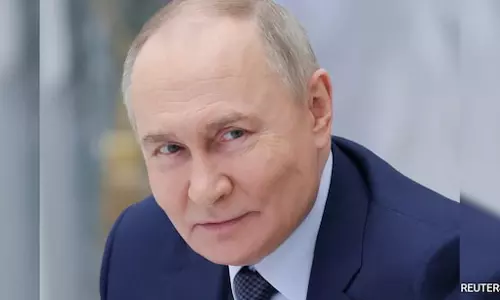 പൗരന്മാരെ നിരീക്ഷിക്കാൻ ആപ്പ്; വൈകാതെ വാട്സ്ആപ്പും നിരോധിക്കും, റിപോർട്ട്