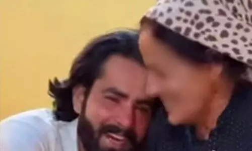 ജമ്മുവില് 21കാരനെ പോലിസ് വെടിവച്ചു കൊന്നു; വ്യാജ ഏറ്റുമുട്ടലെന്ന് ആരോപണം ജമ്മുവില് 21കാരനെ പോലിസ് വെടിവച്ചു കൊന്നു; വ്യാജ ഏറ്റുമുട്ടലെന്ന് ആരോപണം