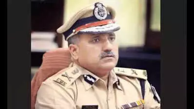 ശ്രീരാമന് കഴിയുമെങ്കിൽ നിങ്ങൾക്കും കഴിയും ; പുതിയ കോൺസ്റ്റബിൾമാരുടെ പരിശീലന പരിപാടിയിൽ രാമായണം വായിക്കാൻ ആവശ്യപ്പെട്ട് മുതിർന്ന പോലിസ് ഉദ്യോഗസ്ഥൻ