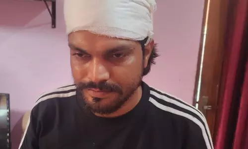 ആള്ക്കൂട്ട ആക്രമണവും കൊലപാതകവും; മറ്റു ഗ്രാമങ്ങളില് അഭയം തേടി മുക്തേശ്വരിലെ മുസ് ലിംകള് ആള്ക്കൂട്ട ആക്രമണവും കൊലപാതകവും; മറ്റു ഗ്രാമങ്ങളില് അഭയം തേടി മുക്തേശ്വരിലെ മുസ് ലിംകള്