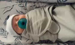 ലോകത്തെ ഏറ്റവും പ്രായം കൂടിയ കുഞ്ഞിനെ വരവേറ്റ് യുഎസ്