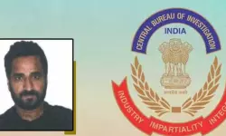 4.55 കോടി തട്ടിയ പ്രതിയെ യുഎഇ ഇന്ത്യക്ക് കൈമാറി 4.55 കോടി തട്ടിയ പ്രതിയെ യുഎഇ ഇന്ത്യക്ക് കൈമാറി