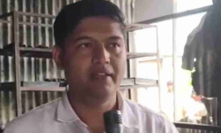 പൂനെയിലെ യാവത്തില് വര്ഗീയസംഘര്ഷം; മുസ്ലിംമിന്റേതാണെന്ന് കരുതി ഹിന്ദുവിന്റെ ബേക്കറി കത്തിച്ചു പൂനെയിലെ യാവത്തില് വര്ഗീയസംഘര്ഷം; മുസ്ലിംമിന്റേതാണെന്ന് കരുതി ഹിന്ദുവിന്റെ ബേക്കറി കത്തിച്ചു