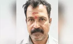 നിരവധി ക്രിമിനല് കേസുകളിലെ പ്രതി ബുള്ളറ്റ് കണ്ണന് പിടിയില് നിരവധി ക്രിമിനല് കേസുകളിലെ പ്രതി ബുള്ളറ്റ് കണ്ണന് പിടിയില്