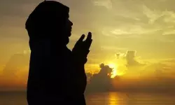 ഇനിയും നിലക്കാത്ത അന്വേഷണം; കാണാതായിട്ട് 12വര്‍ഷം; മകന്‍ തിരിച്ചെത്തുന്നതും പ്രതീക്ഷിച്ച് സരീഫ