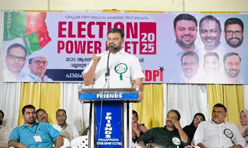 വെള്ളാപ്പള്ളിയുടെ ഹിന്ദുത്വ വംശീയ ജല്‍പനങ്ങള്‍ക്ക് മുഖ്യമന്ത്രി മരുന്നിട്ട് കൊടുക്കുന്നു: നെല്ലൈ മുബാറഖ്