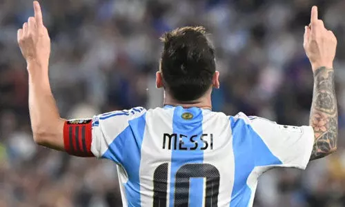 മെസി കേരളത്തിലേക്ക്; സൗഹൃദ മല്സരം നവംബറില് മെസി കേരളത്തിലേക്ക്; സൗഹൃദ മല്സരം നവംബറില്