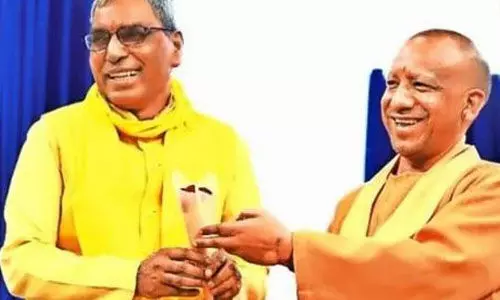 യാദവരും മുസ്ലിംകളും കൈയ്യേറിയ ഭൂമി തിരിച്ചുപിടിക്കണമെന്ന് ഉത്തര്പ്രദേശ് സര്ക്കാര് യാദവരും മുസ്ലിംകളും കൈയ്യേറിയ ഭൂമി തിരിച്ചുപിടിക്കണമെന്ന് ഉത്തര്പ്രദേശ് സര്ക്കാര്