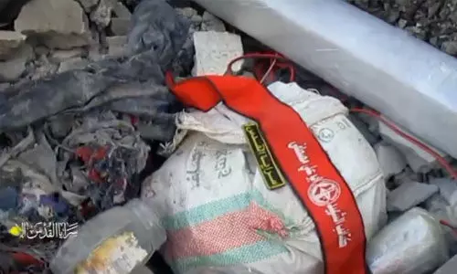 ഇസ്രായേലി സൈനികരെ ആക്രമിക്കുന്ന ദൃശ്യങ്ങള് പുറത്തുവിട്ട് അല് ഖുദ്സ് ബ്രിഗേഡ്സ് (വീഡിയോ) ഇസ്രായേലി സൈനികരെ ആക്രമിക്കുന്ന ദൃശ്യങ്ങള് പുറത്തുവിട്ട് അല് ഖുദ്സ് ബ്രിഗേഡ്സ് (വീഡിയോ)