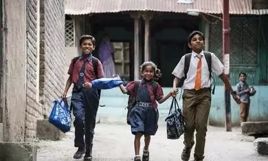 അനാഥരായ കുട്ടികളുടെ സൗജന്യ വിദ്യാഭ്യാസം ഉറപ്പാക്കല്‍; വിജ്ഞാപനം പുറപ്പെടുവിക്കാന്‍ സംസ്ഥാന സര്‍ക്കാരുകളോട് ഉത്തരവിട്ട് കോടതി