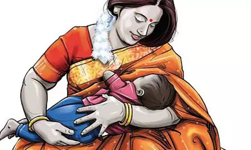 മുലയൂട്ടാൻ മടിയും പേടിയും വേണ്ട; അറിഞ്ഞിരിക്കാം പൊസിഷനുകൾ മുലയൂട്ടാൻ മടിയും പേടിയും വേണ്ട; അറിഞ്ഞിരിക്കാം പൊസിഷനുകൾ