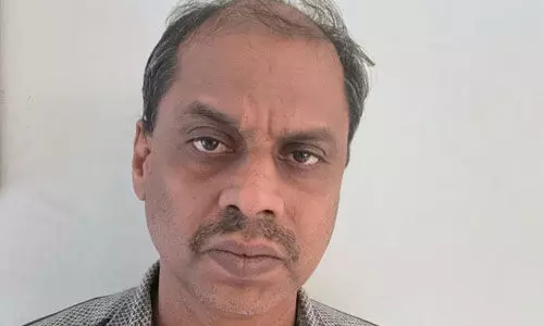 ബാലചന്ദ്ര മേനോനെ ഭീഷണിപ്പെടുത്തിയ മിനു മുനീറിന്റെ അഭിഭാഷകന് അറസ്റ്റില് ബാലചന്ദ്ര മേനോനെ ഭീഷണിപ്പെടുത്തിയ മിനു മുനീറിന്റെ അഭിഭാഷകന് അറസ്റ്റില്