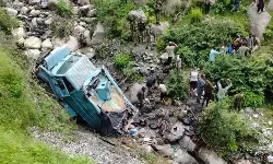 സൈനികവാഹനം മറിഞ്ഞ് മൂന്ന് സിആര്‍പിഎഫ് ഉദ്യോഗസ്ഥര്‍ കൊല്ലപ്പെട്ടു; അഞ്ചുപേരുടെ നില ഗുരുതരം