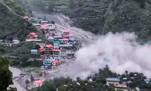 ധാരാലി ദുരന്തം; 100ലധികം ആളുകളെ ഇനിയും കാണാനില്ല; രക്ഷാപ്രവര്‍ത്തനം പുരോഗമിക്കുന്നു (വിഡിയോ)