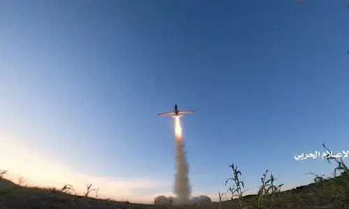 ഇസ്രായേലില് ഡ്രോണ് ആക്രമണം നടത്തി അന്സാറുല്ല ഇസ്രായേലില് ഡ്രോണ് ആക്രമണം നടത്തി അന്സാറുല്ല