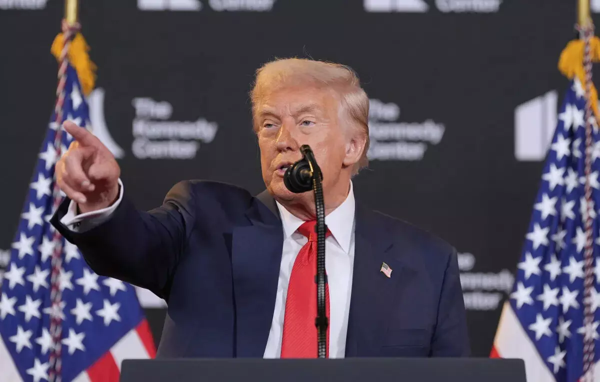 യുദ്ധം അവസാനിപ്പിക്കാന്‍ സമ്മതിച്ചില്ലെങ്കില്‍ പ്രത്യാഘാതം കഠിനമായിരിക്കുമെന്ന് റഷ്യയ്ക്ക് ട്രംപിന്റെ മുന്നറിയിപ്പ്