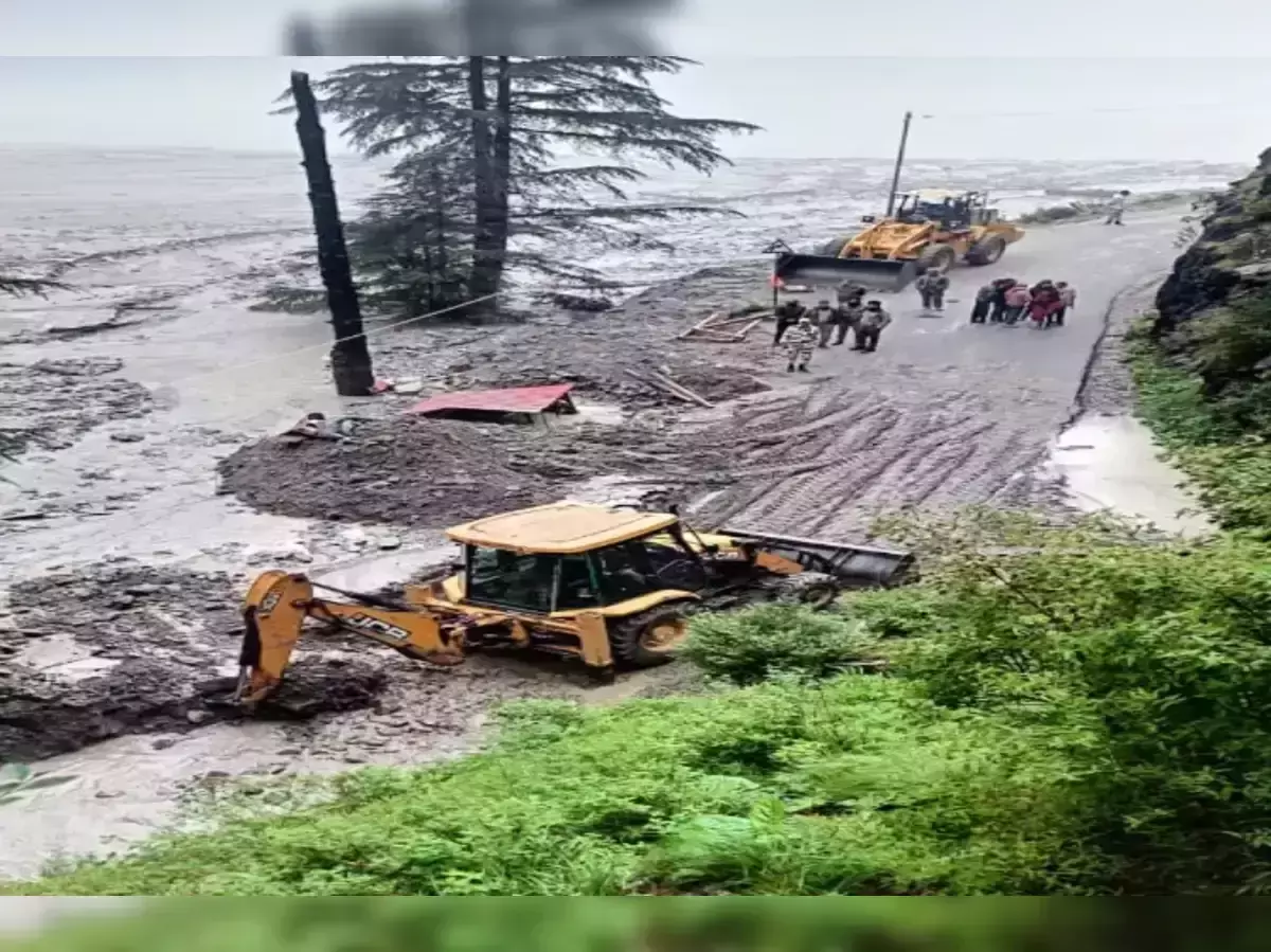 ജമ്മു കശ്മീരിലെ മേഘവിസ്‌ഫോടനവും മിന്നല്‍ പ്രളയവും; മരണസംഖ്യ 40 ആയി