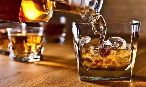 വ്യാജവിഷമദ്യദുരന്തം: ആശുപത്രിയില്‍ പ്രവേശിപ്പിച്ചവരില്‍ 40 ഇന്ത്യക്കാരെന്ന് ഇന്ത്യന്‍ എംബസി