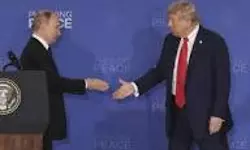 സമാധാന കരാറാവാതെ ചർച്ച അവസാനിച്ചു; റഷ്യയുമായുള്ള ചർച്ചയിൽ ധാരണയിലെത്തിയ കാര്യങ്ങൾ വിശദമാക്കാതെ ട്രംപ് സമാധാന കരാറാവാതെ ചർച്ച അവസാനിച്ചു; റഷ്യയുമായുള്ള ചർച്ചയിൽ ധാരണയിലെത്തിയ കാര്യങ്ങൾ വിശദമാക്കാതെ ട്രംപ്