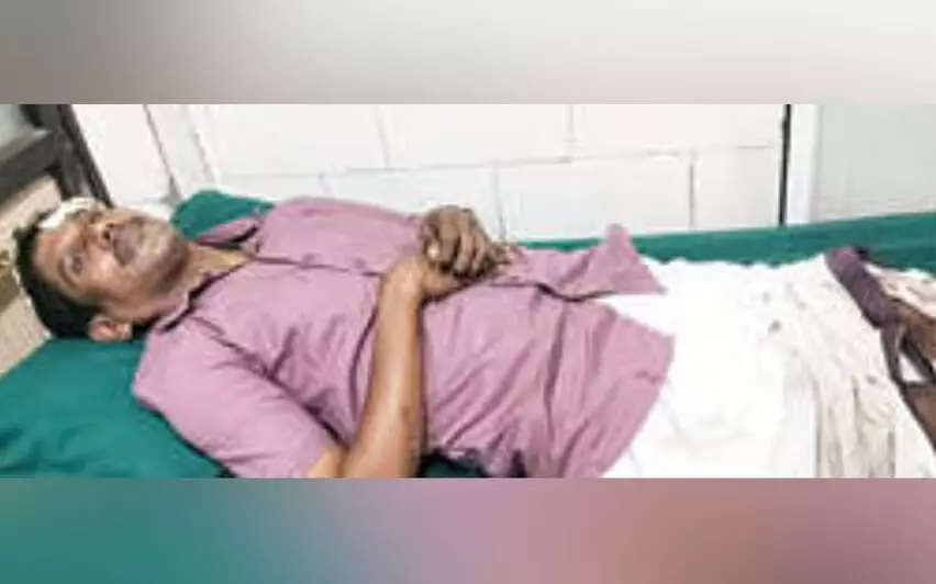 പാചകവാതക ഏജന്‍സി ജീവനക്കാരനെ ആക്രമിച്ച് രണ്ടുലക്ഷം കവര്‍ന്നു