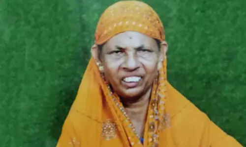 ഒറ്റയ്ക്ക് താമസിക്കുന്ന വയോധിക മരിച്ച നിലയില്; കൊലപാതകമെന്ന് സൂചന ഒറ്റയ്ക്ക് താമസിക്കുന്ന വയോധിക മരിച്ച നിലയില്; കൊലപാതകമെന്ന് സൂചന