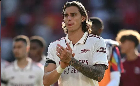 ഓള്‍ഡ് ട്രാഫോഡില്‍ മാഞ്ചസ്റ്റര്‍ യുനൈറ്റഡിനെ തോല്‍പ്പിച്ച് ആഴ്‌സണല്‍ തുടങ്ങി