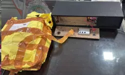 ഇഷ്ടമുള്ള യുവതിയുടെ ഭര്ത്താവിനെ കൊല്ലാന് ബോംബ് സ്ഥാപിച്ച സ്പീക്കര് സമ്മാനമായി നല്കിയ യുവാവ് അറസ്റ്റില് ഇഷ്ടമുള്ള യുവതിയുടെ ഭര്ത്താവിനെ കൊല്ലാന് ബോംബ് സ്ഥാപിച്ച സ്പീക്കര് സമ്മാനമായി നല്കിയ യുവാവ് അറസ്റ്റില്