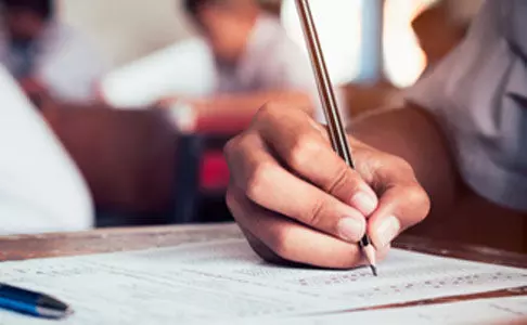 ഓണപ്പരീക്ഷകള്‍ക്ക് ഇന്ന് തുടക്കം