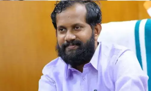 സാര്വദേശീയ സാഹിത്യോത്സവം; ഡിവൈഎഫ്ഐ നേതാവ് ഷിജു ഖാനെ ഒഴിവാക്കി സാര്വദേശീയ സാഹിത്യോത്സവം; ഡിവൈഎഫ്ഐ നേതാവ് ഷിജു ഖാനെ ഒഴിവാക്കി