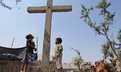 ഛത്തീസ്ഗഢില്‍ വീണ്ടും ക്രിസ്ത്യന്‍ വിഭാഗത്തിനെതിരേ അതിക്രമം; ആരാധനാലയവും വീടും പൊളിച്ചു മാറ്റി