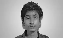 സ്കൂളില് നിന്ന് പുറത്താക്കിയ വിദ്യാര്ഥി അധ്യാപികയുടെ ദേഹത്ത് പെട്രോള് ഒഴിച്ച് കത്തിച്ചു സ്കൂളില് നിന്ന് പുറത്താക്കിയ വിദ്യാര്ഥി അധ്യാപികയുടെ ദേഹത്ത് പെട്രോള് ഒഴിച്ച് കത്തിച്ചു