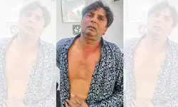 ഡല്‍ഹി മുഖ്യമന്ത്രിയുടെ മുഖത്തടിച്ചത് നായ സ്‌നേഹി; ഇയാള്‍ നായ ക്ഷേത്രവും നിര്‍മിച്ചിട്ടുണ്ട്