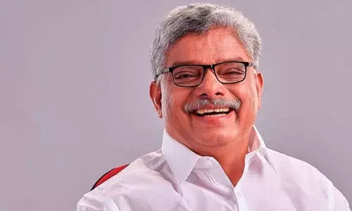 സര്ക്കാര് പരിപാടിയില് കുഴഞ്ഞുവീണ പീരുമേട് എംഎല്എ വാഴൂര് സോമന് അന്തരിച്ചു സര്ക്കാര് പരിപാടിയില് കുഴഞ്ഞുവീണ പീരുമേട് എംഎല്എ വാഴൂര് സോമന് അന്തരിച്ചു