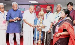 സ്വതന്ത്ര മാധ്യമ പ്രവർത്തനം ഇന്ത്യയിൽ വെല്ലുവിളി നേരിടുന്നു:പിണറായി വിജയൻ സ്വതന്ത്ര മാധ്യമ പ്രവർത്തനം ഇന്ത്യയിൽ വെല്ലുവിളി നേരിടുന്നു:പിണറായി വിജയൻ