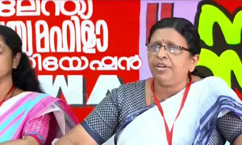 രാഹുല് മാങ്കൂട്ടത്തിലിനെതിരേ സ്വമേധയാ കേസെടുത്ത് വനിതാ കമ്മീഷന് രാഹുല് മാങ്കൂട്ടത്തിലിനെതിരേ സ്വമേധയാ കേസെടുത്ത് വനിതാ കമ്മീഷന്