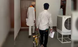 ആശുപത്രിയില്‍ കുഞ്ഞ് മരിച്ചു; സഞ്ചിയില്‍ മൃതദേഹവുമായി കലക്ടറുടെ ഓഫിസിലെത്തി പിതാവ്