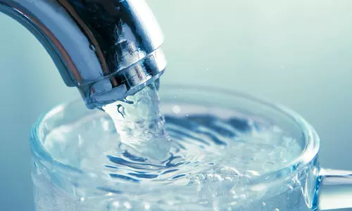 സ്‌കൂള്‍ വാട്ടര്‍ ടാങ്കില്‍ അധ്യാപകന്‍ കീടനാശിനി കലര്‍ത്തിയതായി പരാതി; 11 കുട്ടികളെ ആശുപത്രിയില്‍ പ്രവേശിപ്പിച്ചു