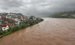 ജമ്മു കശ്മീരില് മേഘവിസ്ഫോടനം; നാലു മരണം; പ്രളയ മുന്നറിയിപ്പ് ജമ്മു കശ്മീരില് മേഘവിസ്ഫോടനം; നാലു മരണം; പ്രളയ മുന്നറിയിപ്പ്