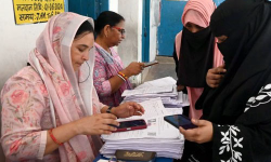 രേഖകളില് വ്യത്യാസമുണ്ടെന്ന്; ബിഹാറിലെ മൂന്നുലക്ഷം വോട്ടര്മാര്ക്ക് നോട്ടിസ് രേഖകളില് വ്യത്യാസമുണ്ടെന്ന്; ബിഹാറിലെ മൂന്നുലക്ഷം വോട്ടര്മാര്ക്ക് നോട്ടിസ്