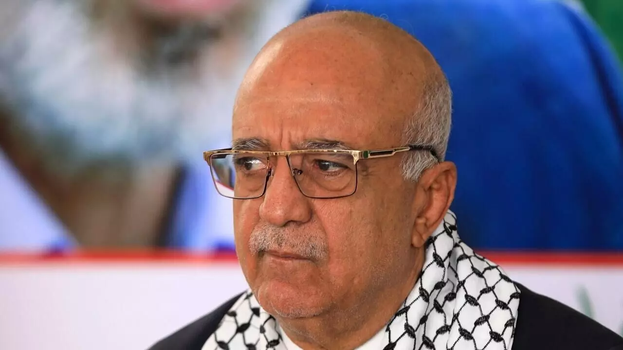 ഇസ്രായേല് വ്യോമാക്രമണം; ഹൂത്തി പ്രധാനമന്ത്രിയും മന്ത്രിമാരും കൊല്ലപ്പെട്ടതായി സ്ഥിരീകരിച്ചു ഇസ്രായേല് വ്യോമാക്രമണം; ഹൂത്തി പ്രധാനമന്ത്രിയും മന്ത്രിമാരും കൊല്ലപ്പെട്ടതായി സ്ഥിരീകരിച്ചു