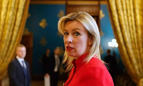 റഷ്യ ജര്മനിയെ തകര്ക്കാന് ശ്രമിക്കുന്നുവെന്ന് ചാന്സലര് ഫ്രീഡറക് മട്സ്; സൈക്കാട്രിസ്റ്റിനെ കാണണമെന്ന് റഷ്യന് വിദേശകാര്യ വക്താവ് റഷ്യ ജര്മനിയെ തകര്ക്കാന് ശ്രമിക്കുന്നുവെന്ന് ചാന്സലര് ഫ്രീഡറക് മട്സ്; സൈക്കാട്രിസ്റ്റിനെ കാണണമെന്ന് റഷ്യന് വിദേശകാര്യ വക്താവ്