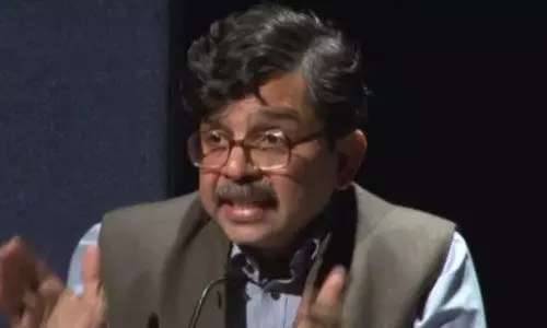 ബുള്ഡോസര് രാജ് നിയമവിരുദ്ധ പ്രവണത; മുസ്ലിംകള് പ്രാഥമിക ഇരകള്: ഒഡീഷ ഹൈക്കോടതി മുന് ചീഫ്ജസ്റ്റിസ് ബുള്ഡോസര് രാജ് നിയമവിരുദ്ധ പ്രവണത; മുസ്ലിംകള് പ്രാഥമിക ഇരകള്: ഒഡീഷ ഹൈക്കോടതി മുന് ചീഫ്ജസ്റ്റിസ്