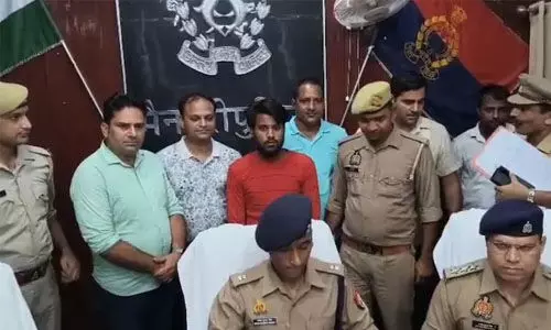 ഇന്സ്റ്റഗ്രാം ഫില്ട്ടര് ഉപയോഗിച്ച് പ്രായം കുറച്ചുകാട്ടിയ 56കാരിയെ ആണ്സുഹൃത്ത് കൊലപ്പെടുത്തി ഇന്സ്റ്റഗ്രാം ഫില്ട്ടര് ഉപയോഗിച്ച് പ്രായം കുറച്ചുകാട്ടിയ 56കാരിയെ ആണ്സുഹൃത്ത് കൊലപ്പെടുത്തി