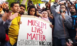 അമുസ്ലിംകള്ക്ക് പൗരത്വത്തിന് അപേക്ഷിക്കാന് കൂടുതല് ഇളവ്; 2024 ഡിസംബര് 31നുള്ളില് ഇന്ത്യയില് എത്തിയവര്ക്കും അപേക്ഷ നല്കാം അമുസ്ലിംകള്ക്ക് പൗരത്വത്തിന് അപേക്ഷിക്കാന് കൂടുതല് ഇളവ്; 2024 ഡിസംബര് 31നുള്ളില് ഇന്ത്യയില് എത്തിയവര്ക്കും അപേക്ഷ നല്കാം