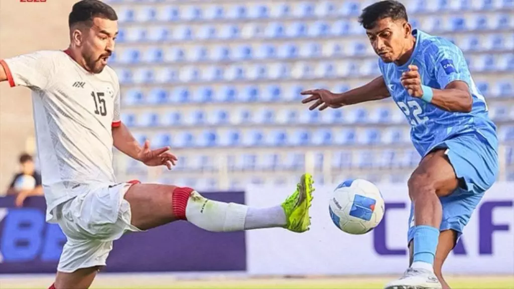 കാഫ നേഷന്സ് കപ്പ്; ഇന്ത്യ- അഫ്ഗാന് പോരാട്ടം സമനിലയില് കലാശിച്ചു കാഫ നേഷന്സ് കപ്പ്; ഇന്ത്യ- അഫ്ഗാന് പോരാട്ടം സമനിലയില് കലാശിച്ചു