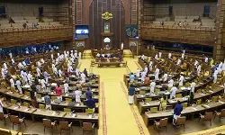 മന്ത്രിമാരുടെയും എംഎല്എമാരുടെയും ശമ്പളം കൂട്ടാന് സര്ക്കാര് നീക്കം മന്ത്രിമാരുടെയും എംഎല്എമാരുടെയും ശമ്പളം കൂട്ടാന് സര്ക്കാര് നീക്കം