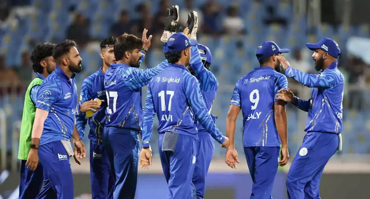 കെസിഎല്ലില് കൊല്ലം സെയ്ലേഴ്സ്-ബ്ലൂ ടൈഗേഴ്സ് ഫൈനല് കെസിഎല്ലില് കൊല്ലം സെയ്ലേഴ്സ്-ബ്ലൂ ടൈഗേഴ്സ് ഫൈനല്