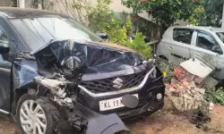 കാര്‍ നിയന്ത്രണം വിട്ട് മതിലിലിടിച്ചു; യാത്രികര്‍ക്ക് നേരിയ പരിക്ക്