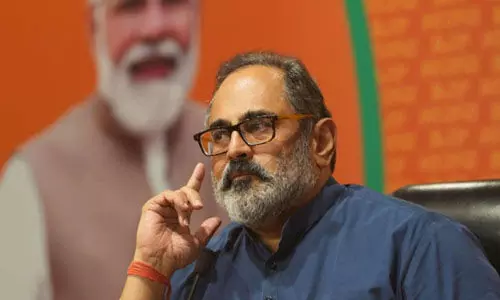 രാജീവ് ചന്ദ്രശേഖര് ചുമതലയേറ്റ ശേഷം ബിജെപിയുടെ പ്രതിമാസ ചെലവ് 2.25 കോടിയായെന്ന് ആരോപണം രാജീവ് ചന്ദ്രശേഖര് ചുമതലയേറ്റ ശേഷം ബിജെപിയുടെ പ്രതിമാസ ചെലവ് 2.25 കോടിയായെന്ന് ആരോപണം