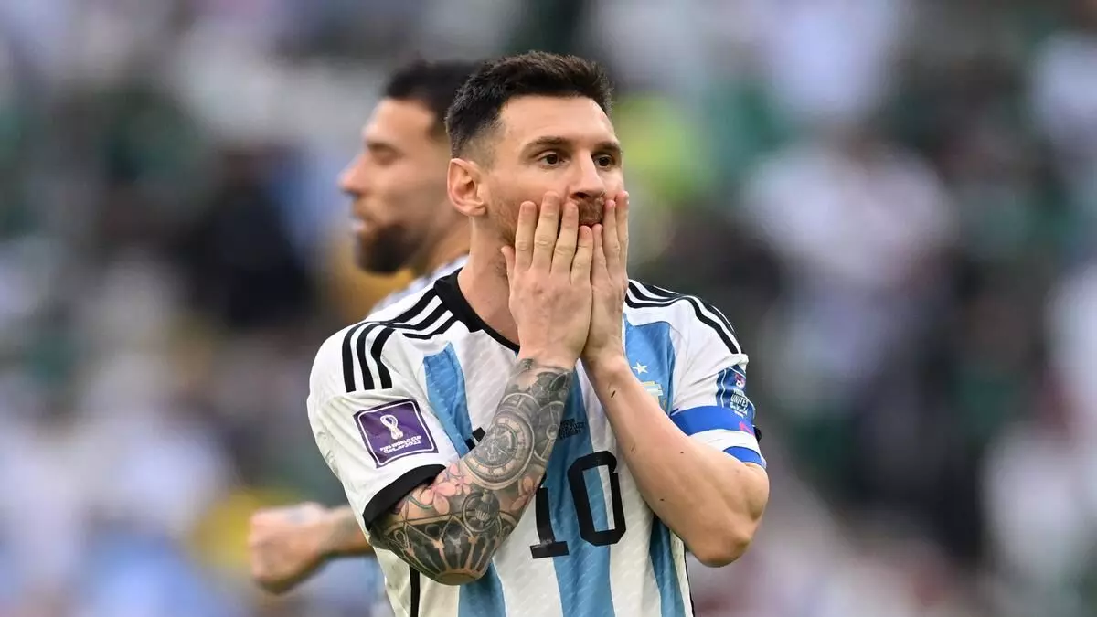 അര്ജന്റീനക്ക് വന് തിരിച്ചടി; രണ്ടു വര്ഷങ്ങള്ക്ക് ശേഷം ഫിഫ റാങ്കിങിലെ ഒന്നാം സ്ഥാനം നഷ്ടമാവുന്നു അര്ജന്റീനക്ക് വന് തിരിച്ചടി; രണ്ടു വര്ഷങ്ങള്ക്ക് ശേഷം ഫിഫ റാങ്കിങിലെ ഒന്നാം സ്ഥാനം നഷ്ടമാവുന്നു